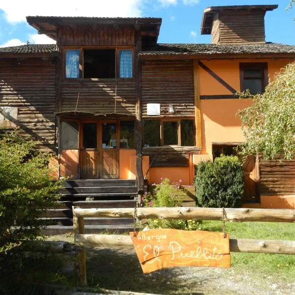 El Pueblito EcoHostel, hotel in El Bolsón