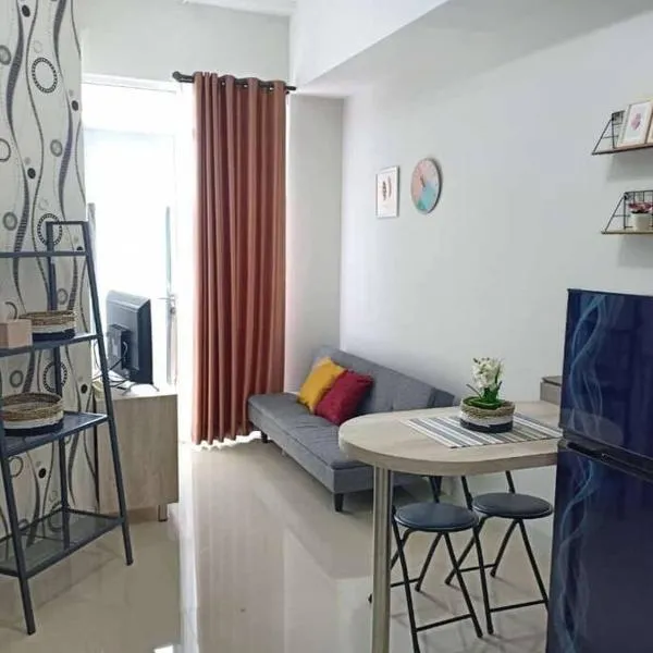 Apt Vasanta Inopark 1 BR Lnd4 dgn Infinity Pool, Onsen dan Netflix, hotel v destinaci Jarakasta