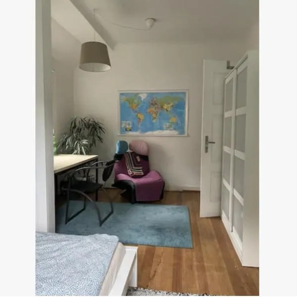 Altbauwohnung Stuttgart Ost, hotel din Stuttgart