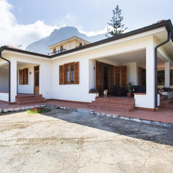 Casa del Sole, hotel v destinaci Cinisi