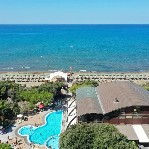 Canado Club Family Village, hotel v destinaci Marina di Castagneto Carducci