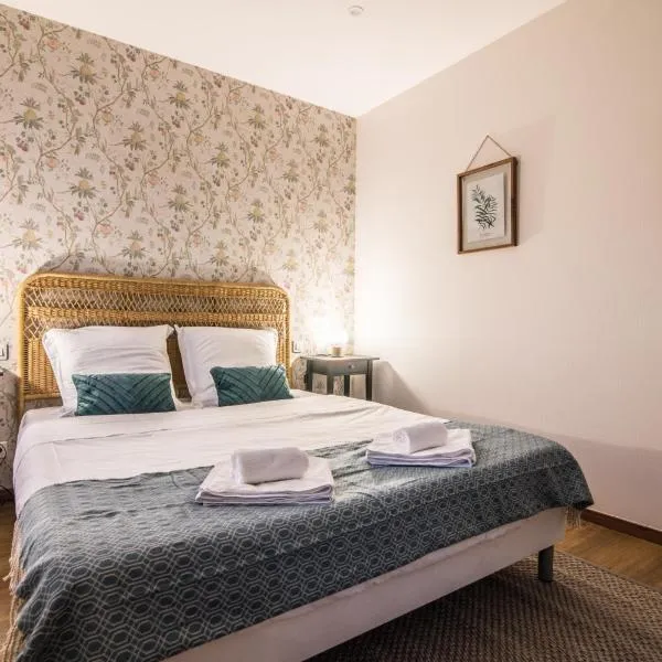 Centre Ville - Le Botanique - Parking, hotel in Drulingen