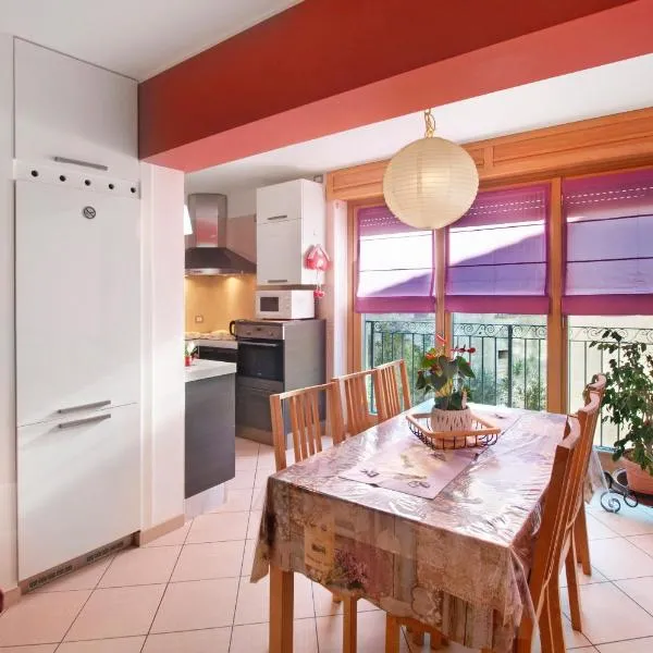 Appartamento IL NIDO tra verde e natura, hotel v destinaci Berbenno di Valtellina