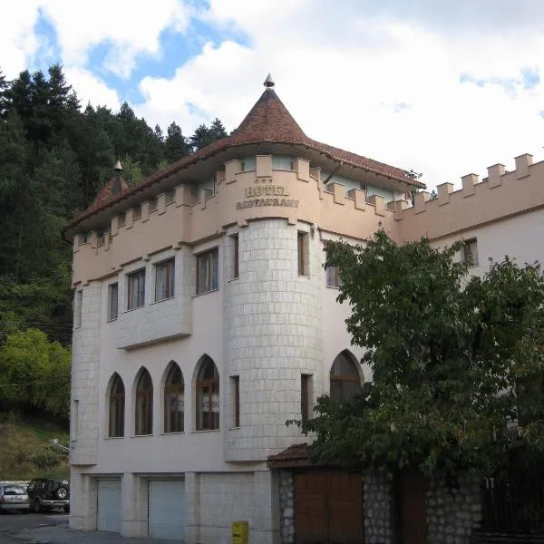The Castle Hotel, hotel di Samokov