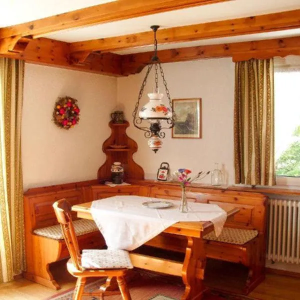Gästehaus Lickert Ferienwohnung Süd Feldberg, hotel in Hinterzarten
