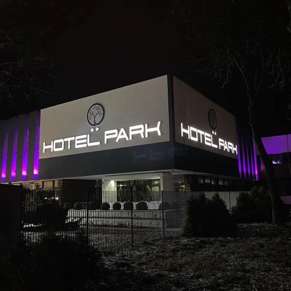 Hotel Park, hotell i Opoczno