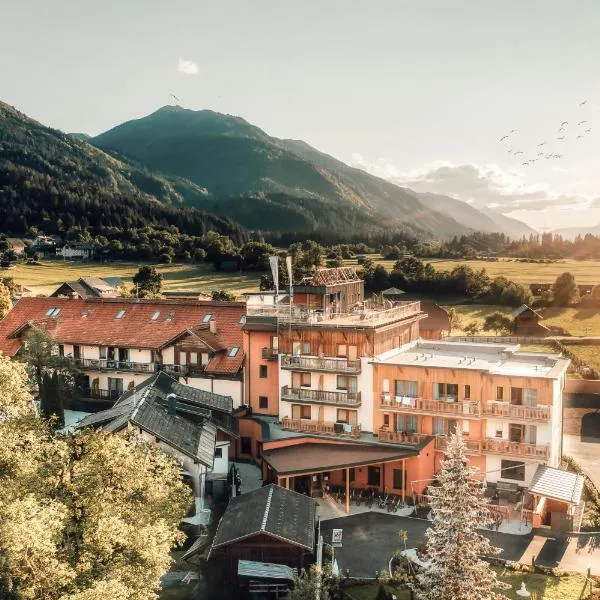 Hotel Samerhof - Skidepot inklusive, hotel di Tröpolach