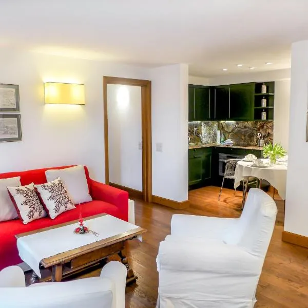 Apartment Chesa Sonnalpine B 52 by Interhome, hotel a Sankt Moritz
