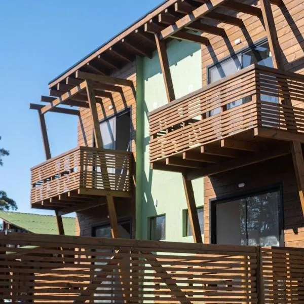 Local da Lagoa Chalés e Lofts, hotell i Imbituba