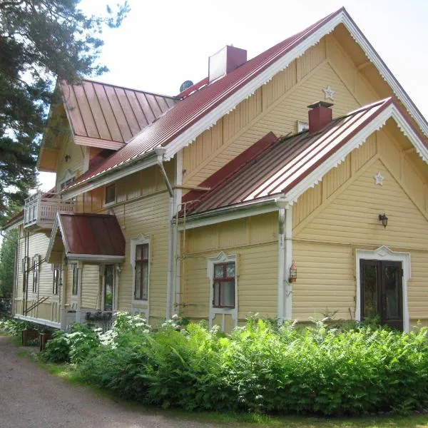 Kivijärven Linnanmäki Apartments, hotel di Saari