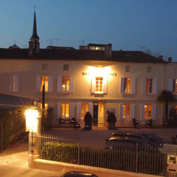 Hôtel de France, hotel en Galgon-et-Queyrac