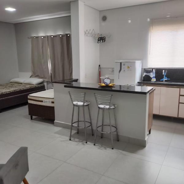 Apartamento 1/4 Bombinhas fino acabamento - Foto 3
