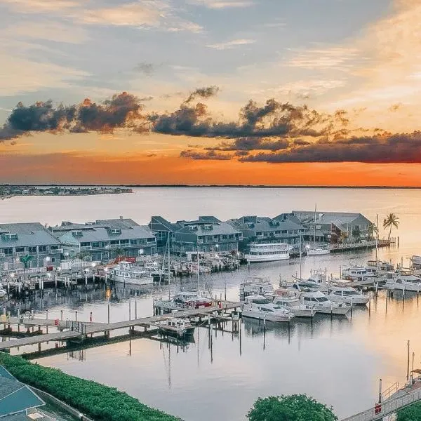 The Suites at Fishermen's Village - 2 Bedroom Suites, hotell sihtkohas Punta Gorda
