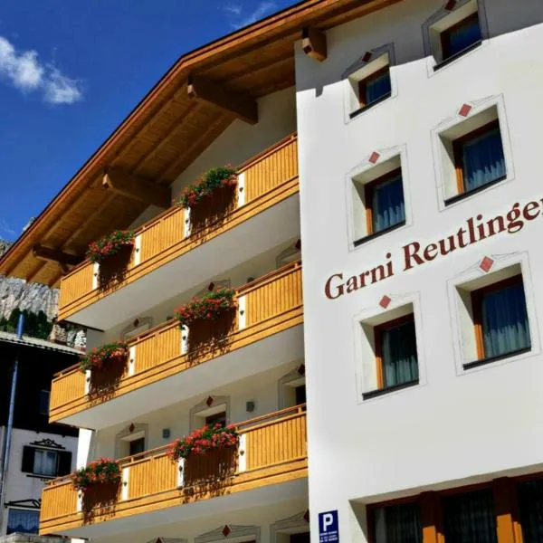 Garni Reutlingen, hotel v destinaci Colfosco