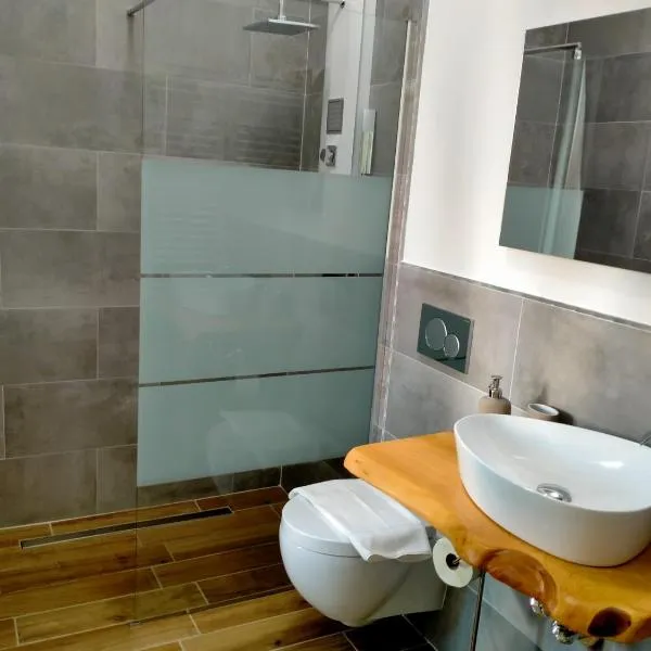 suite room malpensa b&b, hotel v destinaci Cardano al Campo