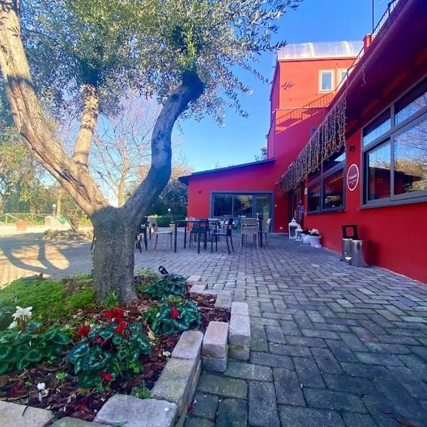 La casina rossa Affittacamere, hotel v destinaci La Spezia