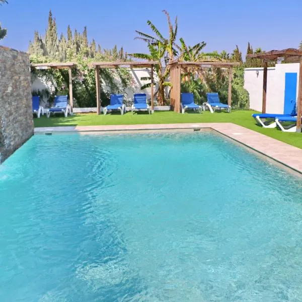 Bungalow La Roa II, hotel en Conil de la Frontera