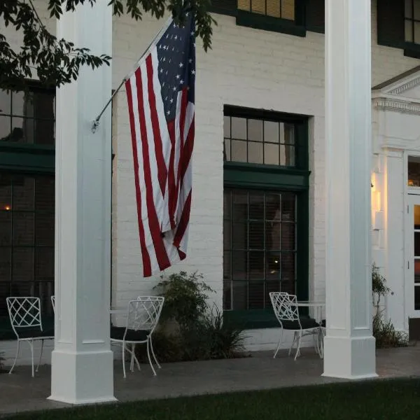 Viesnīca Boulder Dam Hotel pilsētā Boldersitija