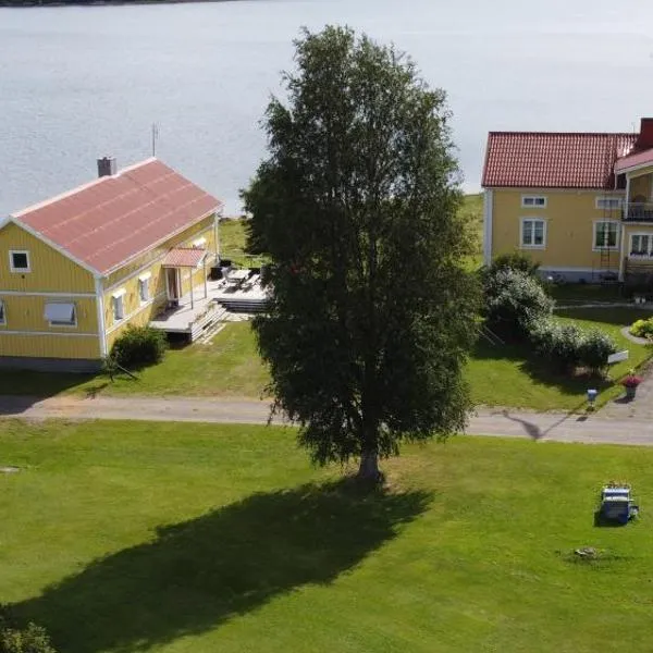 Nivagården, hotel di Karungi