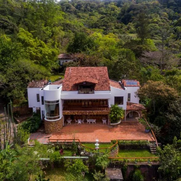 Exclusive Hotel Don Ernesto By La Chimba, hotel in Llano Bonito