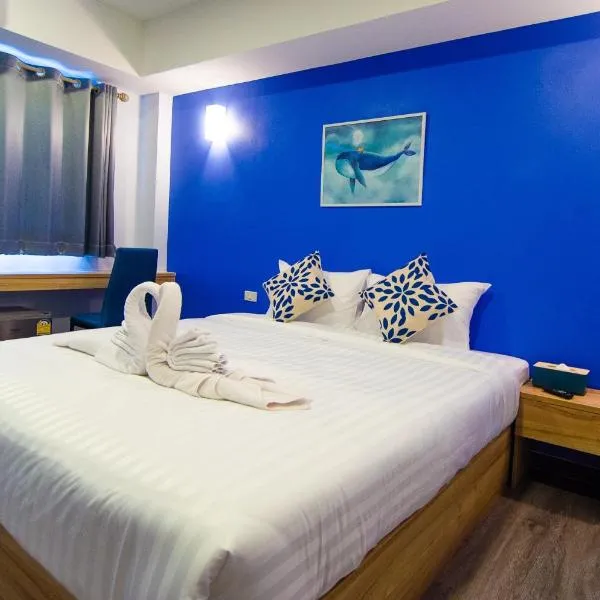 Bleu Marine Sattahip Hotel, hotel em Ban Nong Srah