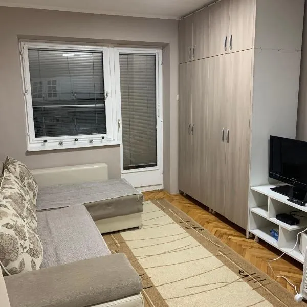 Apartman Djuric Paracin, hotel di Paraćin