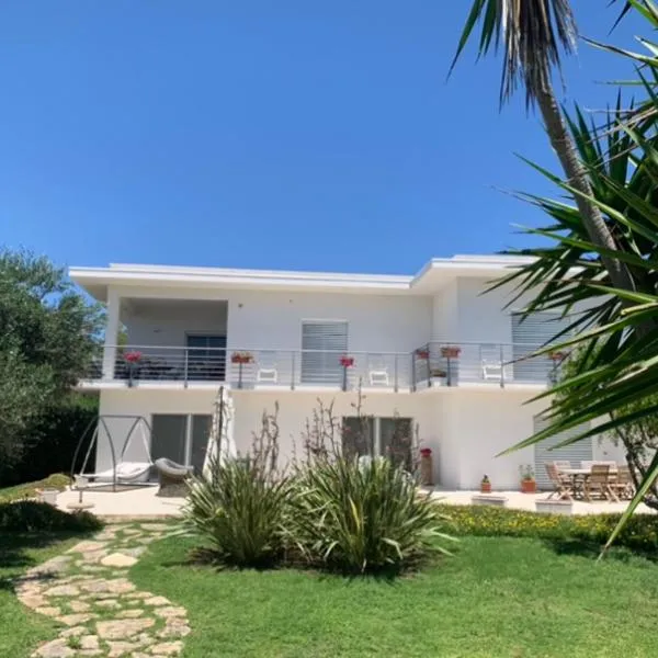 Villa Katy Salento, מלון בCampomarino