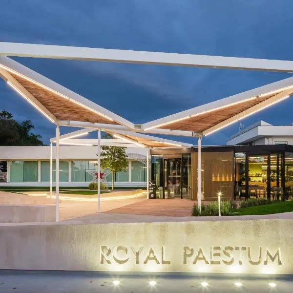 Hotel Royal Paestum, готель у місті Пестум