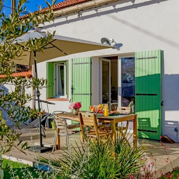 Le Cabanon de Virginie, hotel v destinaci Salin-de-Giraud