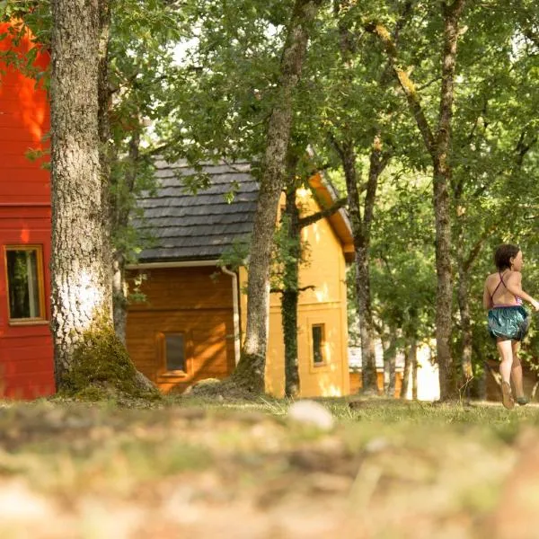 Le Bois de Faral, hotel in Larcher