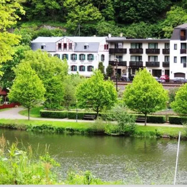 Gasthaus Balduin, mitten in der Natur, direkt am Fluss, Hotel in Balduinstein
