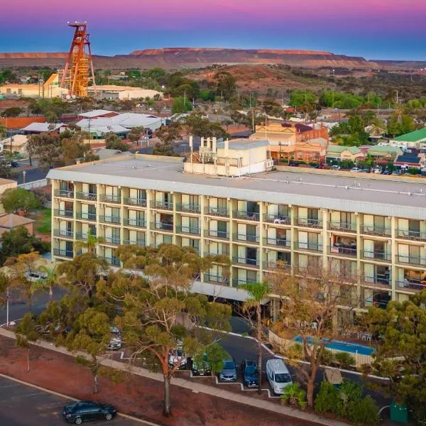 The Plaza Hotel Kalgoorlie, готель у місті Калґурлі