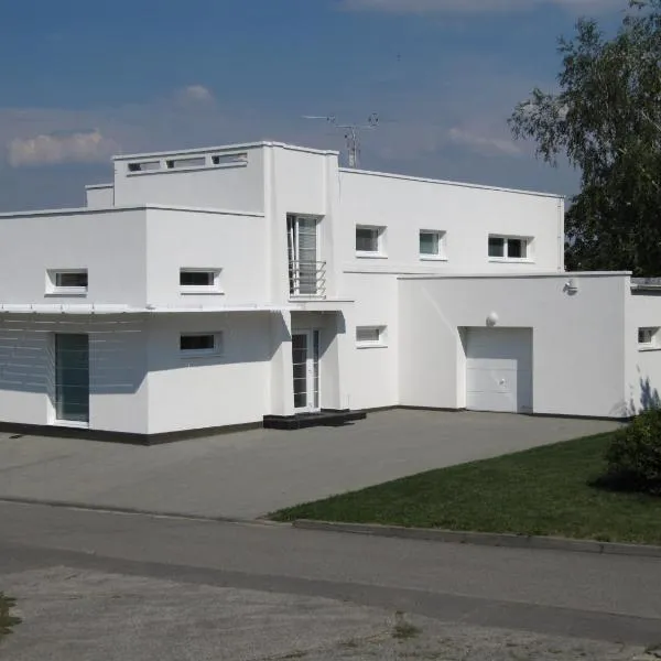 Vinařství Novotný, hotel v Čejkovicích
