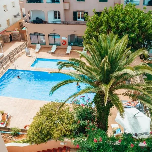 Apartamentos Royal Life, hotel a Maó