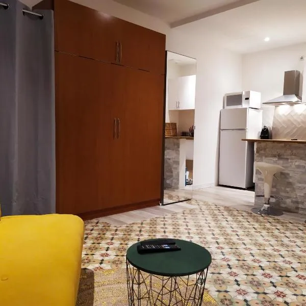 Charmant studio au cœur de Cassis, hotel in Cassis
