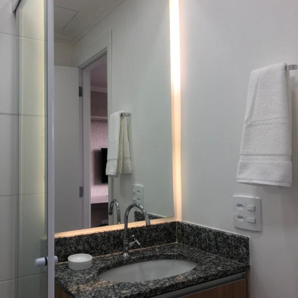 Loft aconchegante com piscina a um passo do metrô - Foto 3
