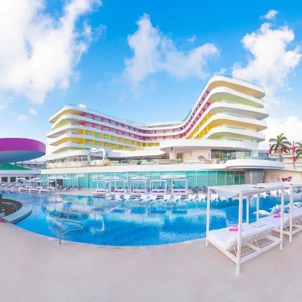 Temptation at The Tower Cancún Resort - All Inclusive - Adults Only, hotell Cancúnis