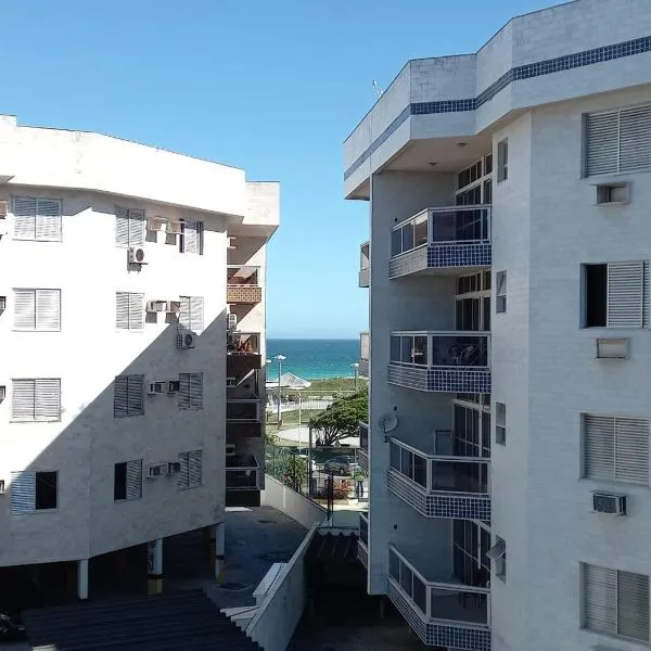 Apartamento com vista para praia do Forte em Cabo Frio