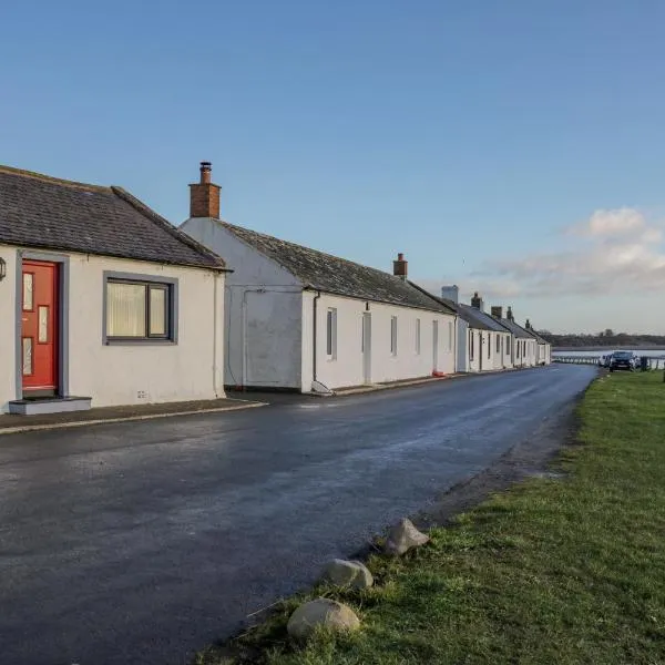 2 Whiterow, hotel in Powfoot