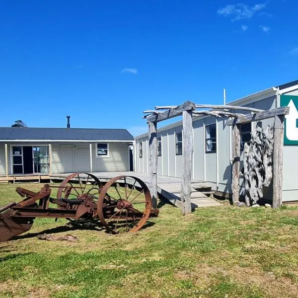 Rarakau Lodge, hotel di Tuatapere