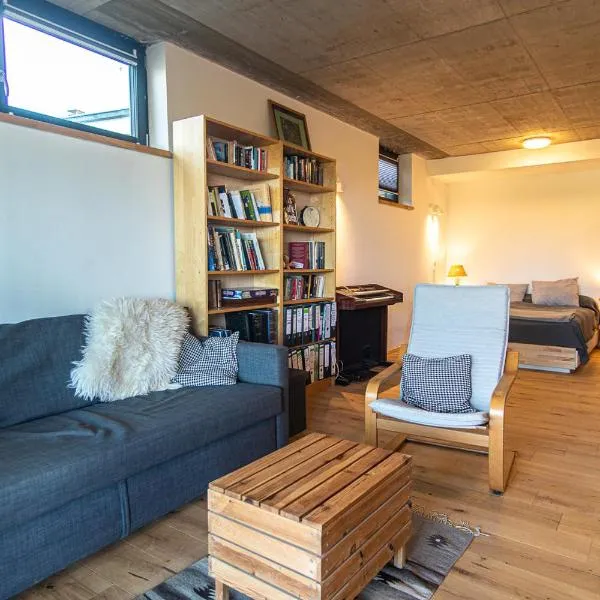 Apartment im Wanderparadies Siebengebirge، فندق في كونغسوينتر