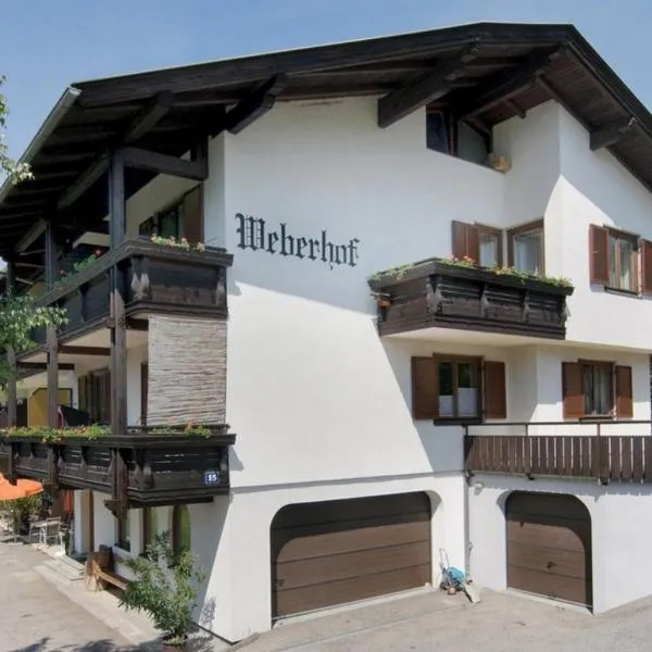 Apartments Weberhof – hotel w mieście Egg am Faaker See