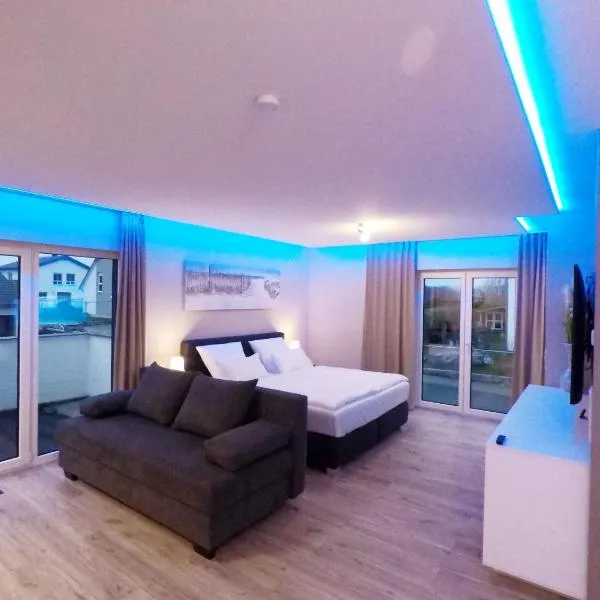 -Neubau- 42 qm Balkon-Apartment, hotel v destinaci Fulda