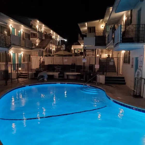 イン アット イースト ビーチ（Inn at East Beach）、サンタバーバラのホテル