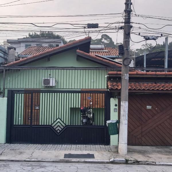 Casas na Vila da Saúde, 2 opções, com quintal e piscina compartilhada