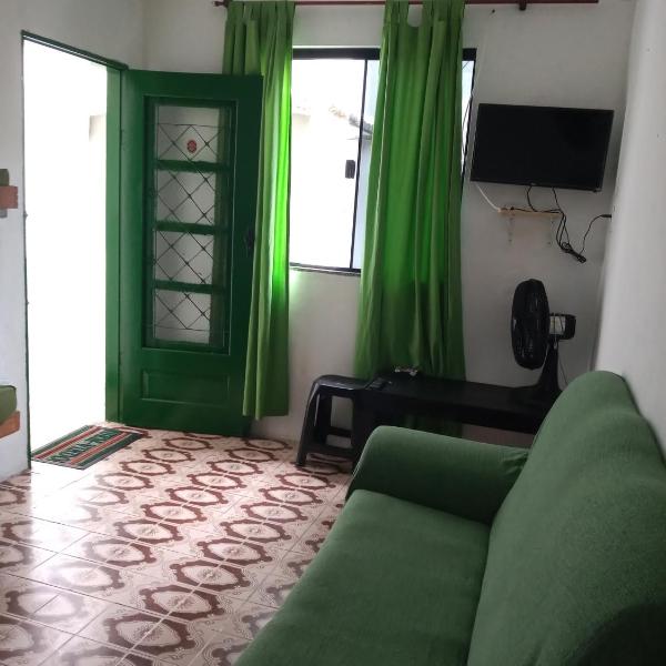 Nilda Casas e Quartos para Aluguel - Foto 5