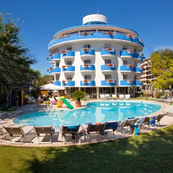 Hotel Playa Blanca, hotel in Duna Verde