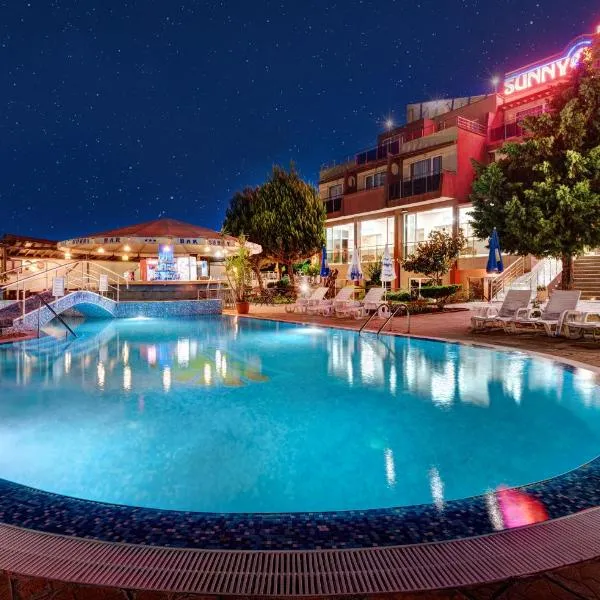 Hotel Sunny، فندق في سوزوبول