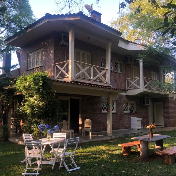 Casa do Bosque, espaçosa e confortável em condominio espetacular, 5 min centro!