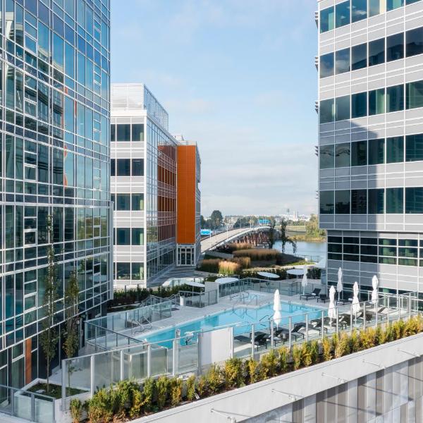 Versante Hotel in in Richmond, Canada